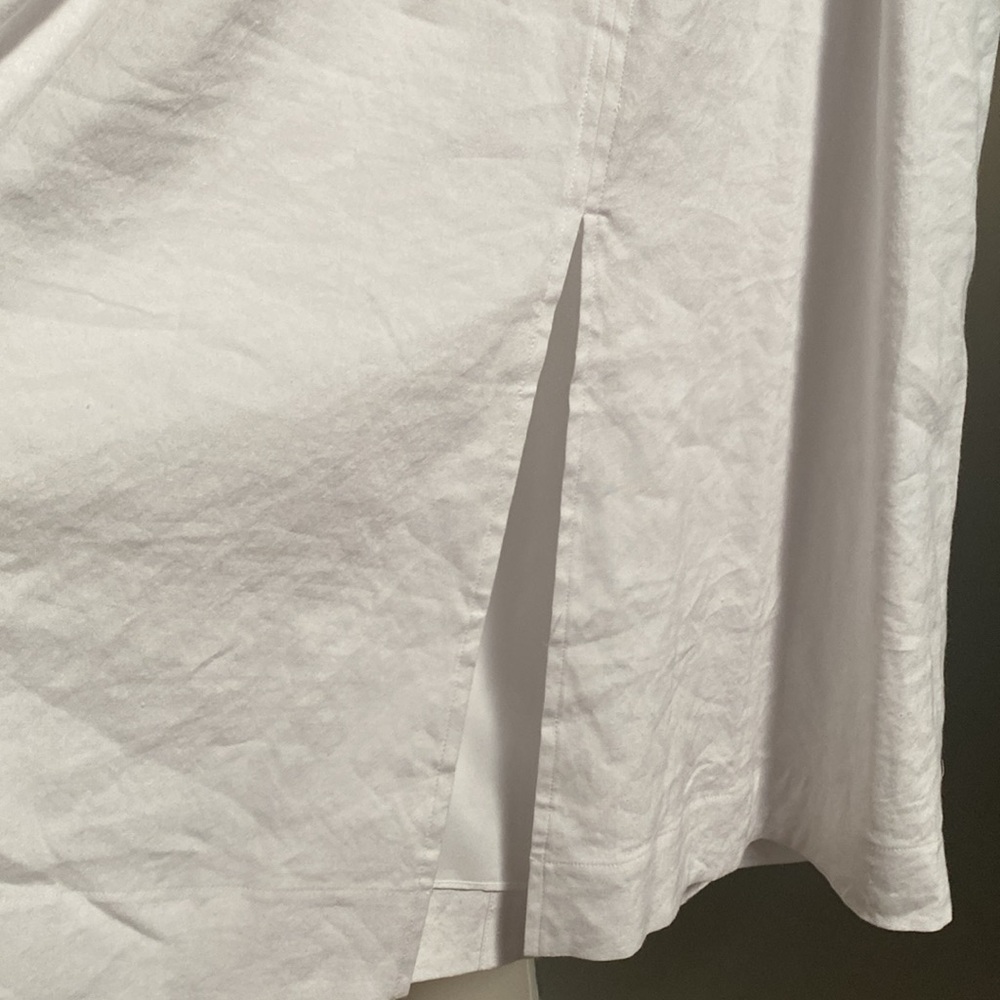 Vince Linen-Blend Square Neck Midi Dress - Picture 8 of 10